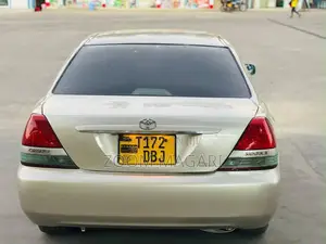 Toyota Mark II 2003 Silver