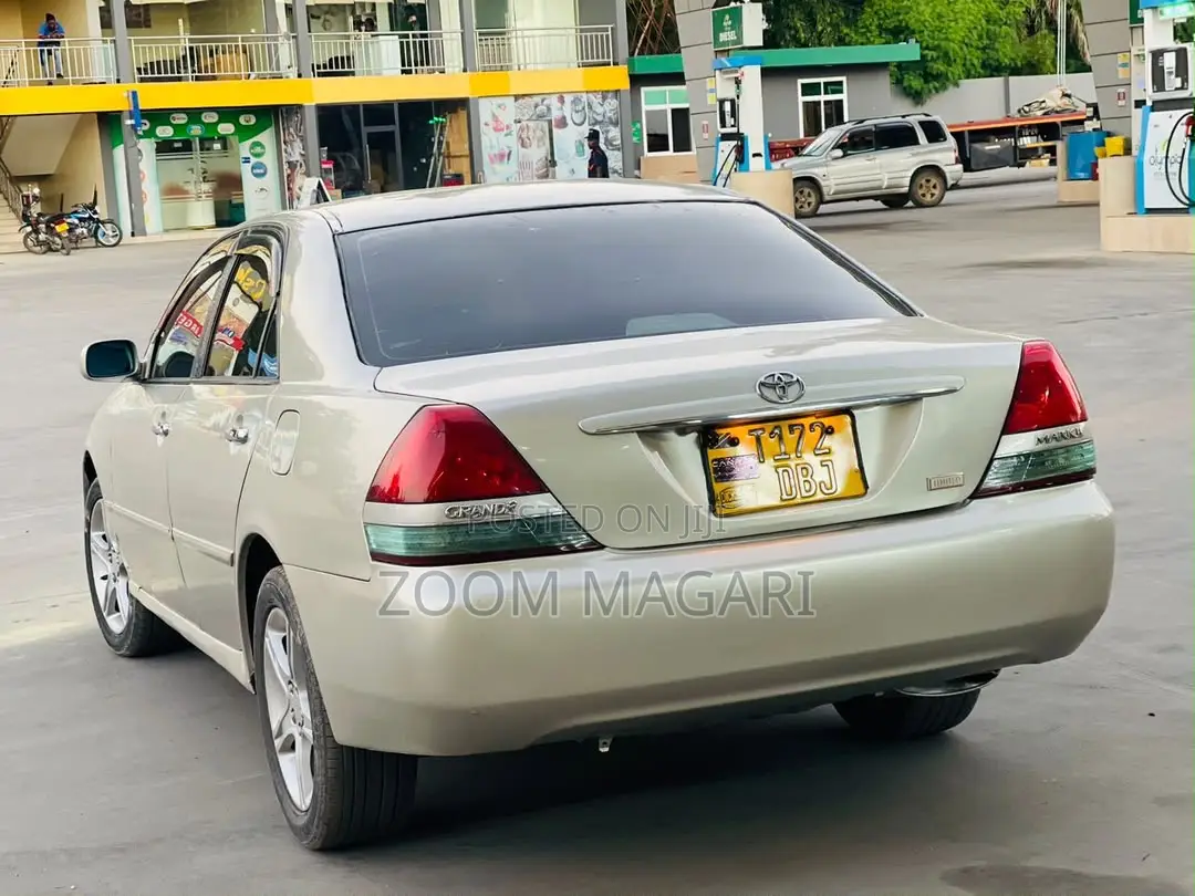 Toyota Mark II 2003 Silver