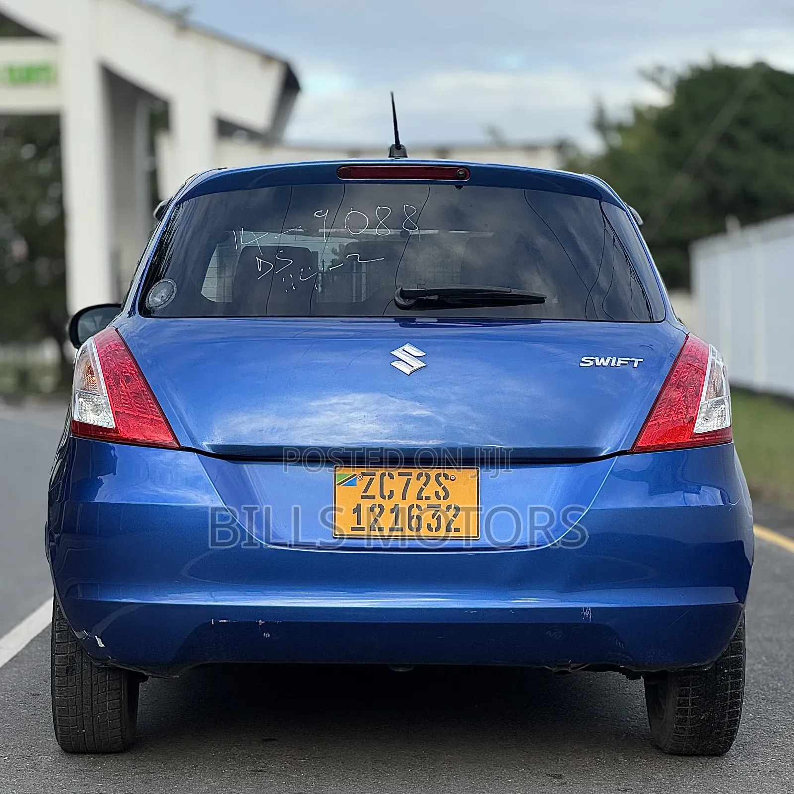 Suzuki Swift 2011 Blue