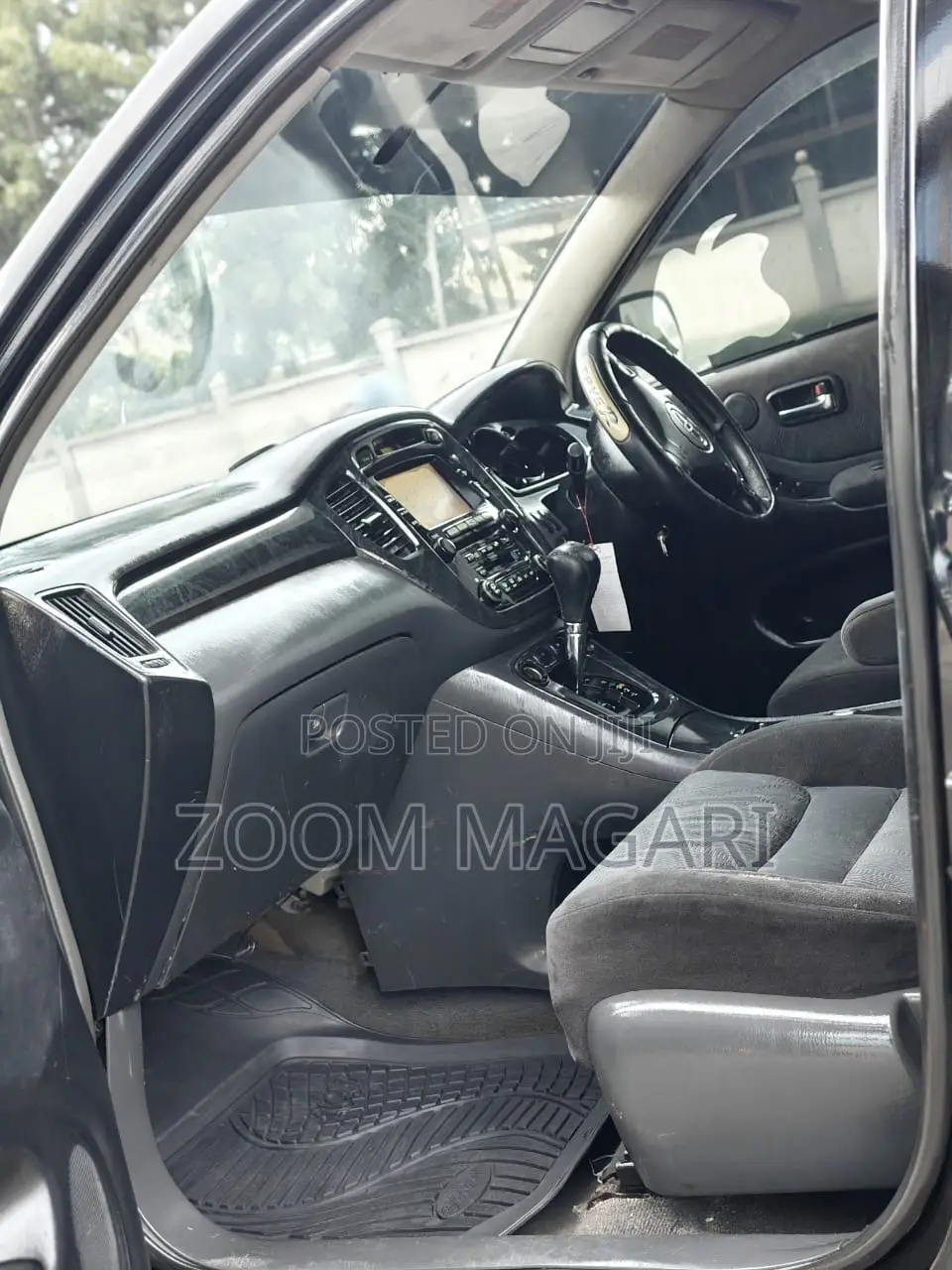 Toyota Kluger 2002 Black