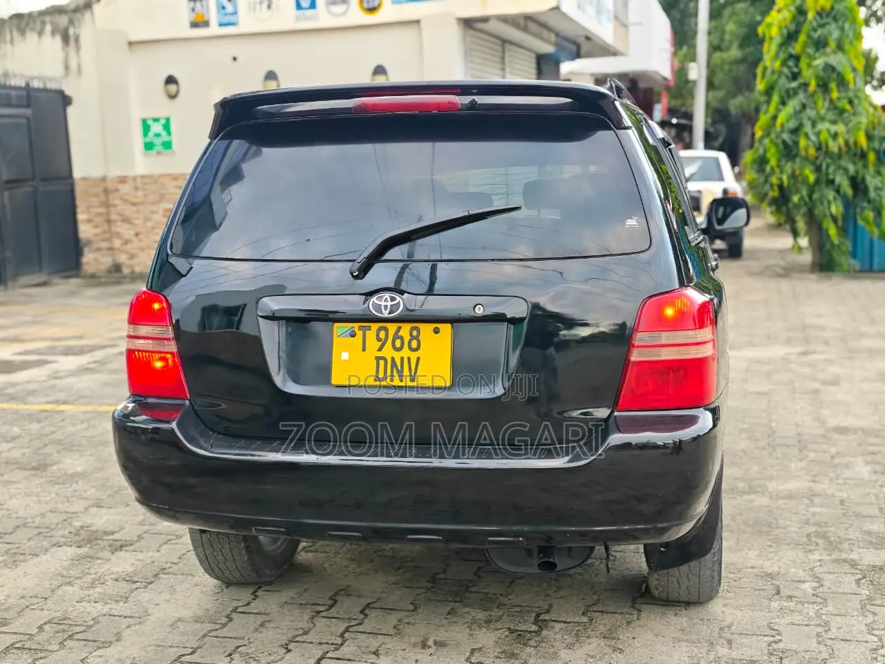 Toyota Kluger 2002 Black