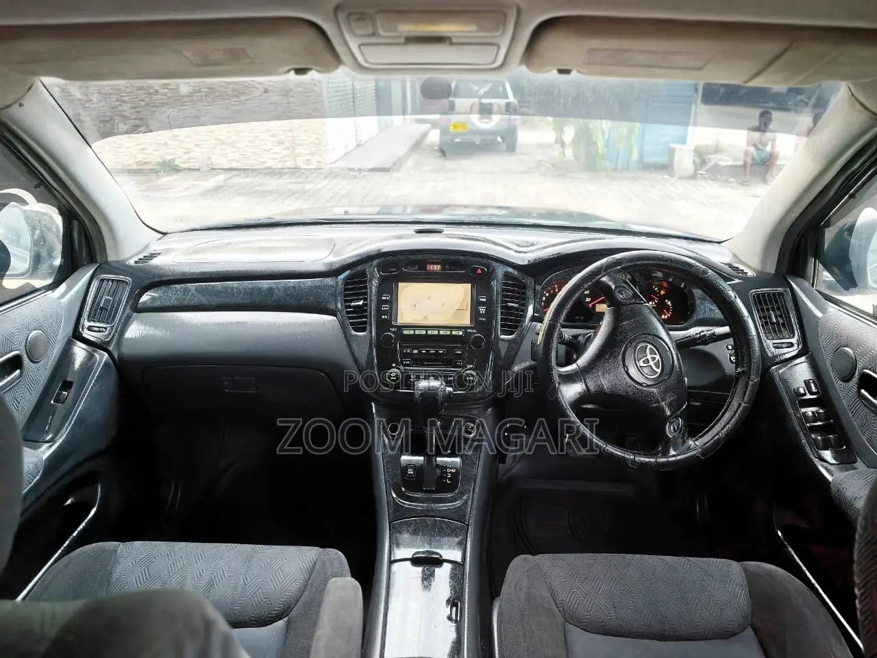 Toyota Kluger 2002 Black