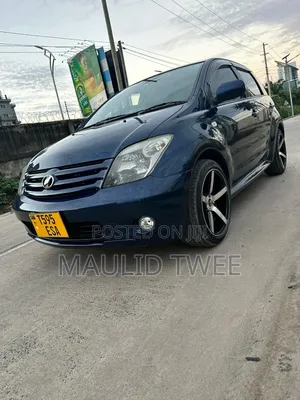 Toyota IST 2006 Blue