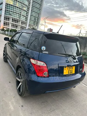 Toyota IST 2006 Blue