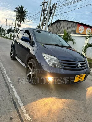 Toyota IST 2006 Blue