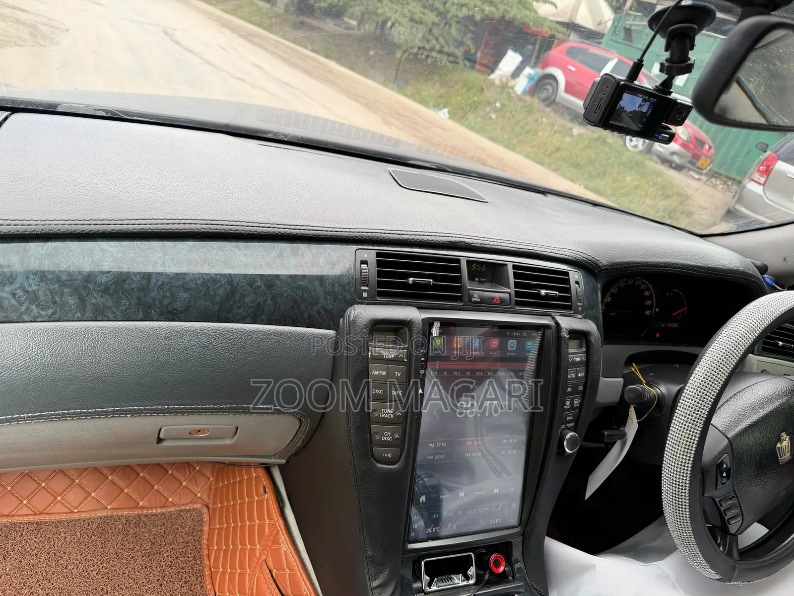 Toyota Crown Royale 2005 Black