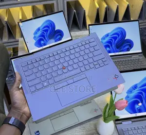 Laptop Lenovo ThinkPad X1 Yoga 16GB Intel Core i5 SSD 512GB