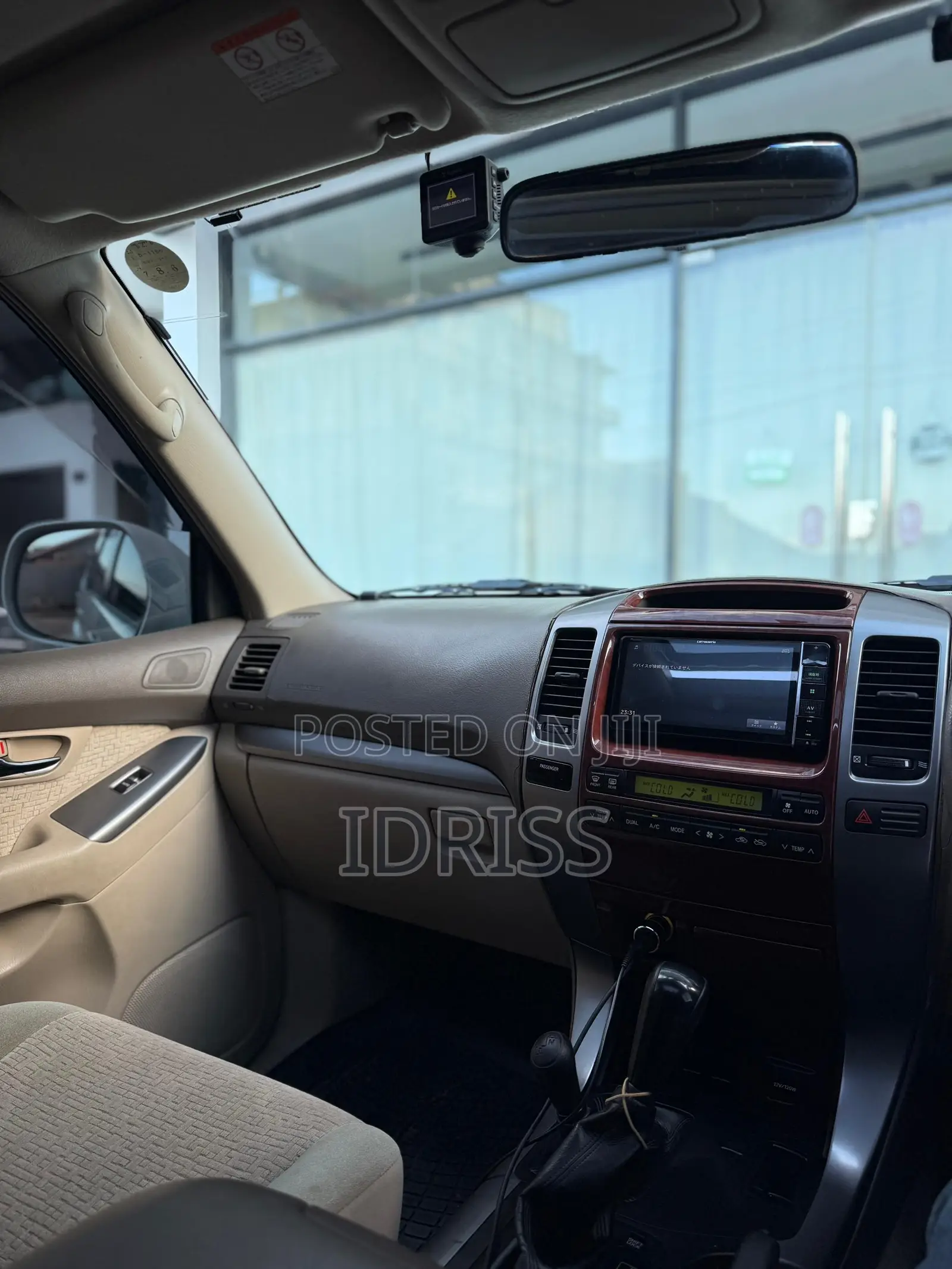 Toyota Land Cruiser Prado 2006 White