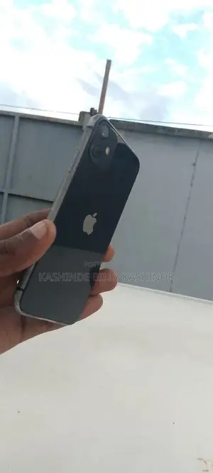 Apple iPhone 11 64 GB Black