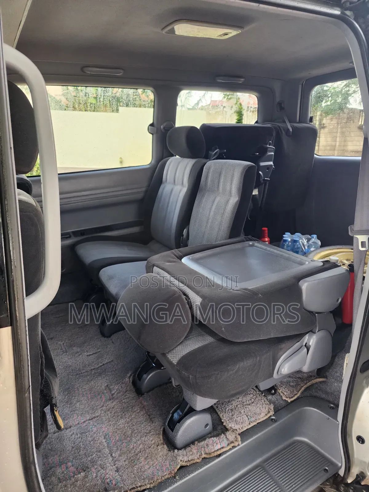 Toyota Noah 2001 Silver