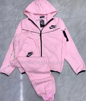 Nike Tech Fleece Tracksuit Sets Collection Available
