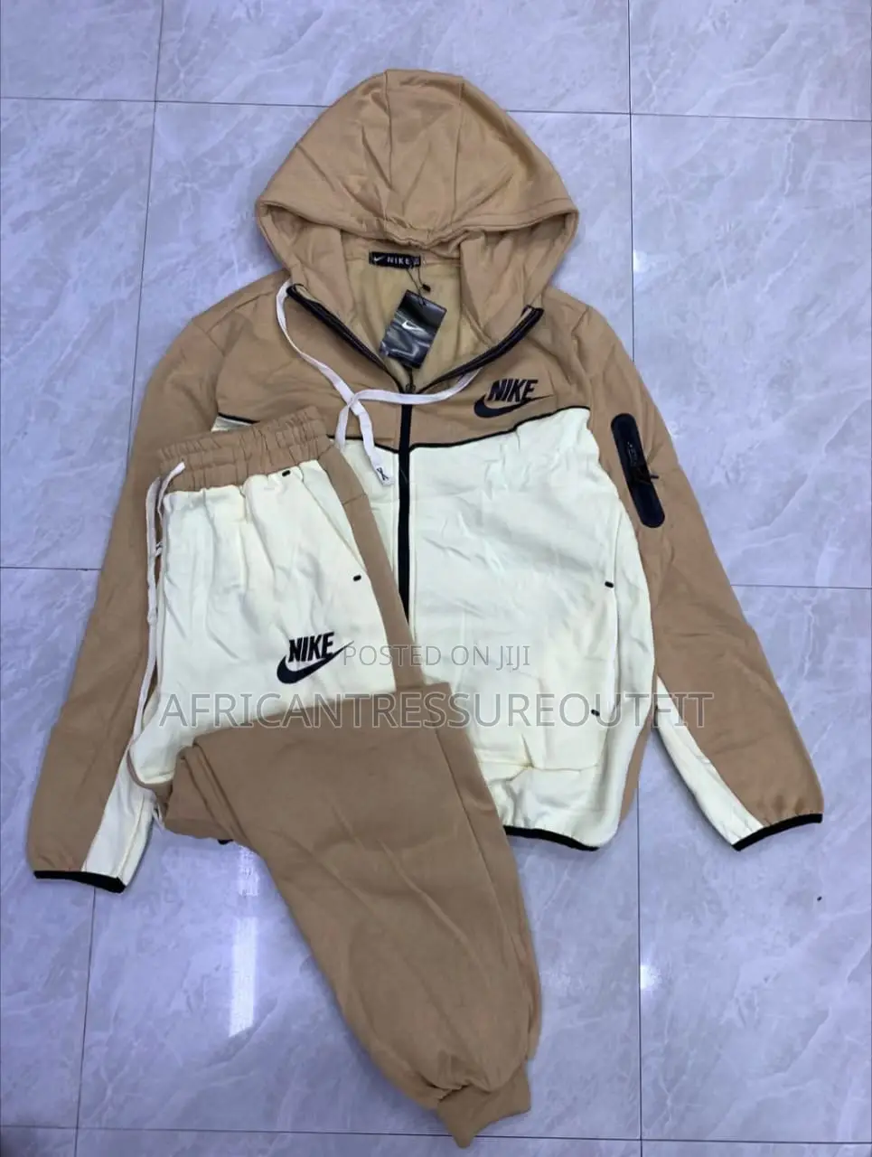 Nike Tech Fleece Tracksuit Sets Collection Available