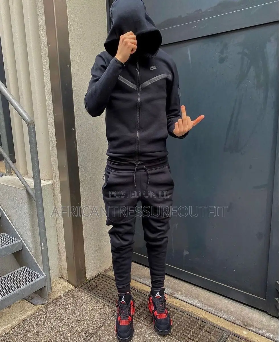 Nike Tech Fleece Tracksuit Sets Collection Available