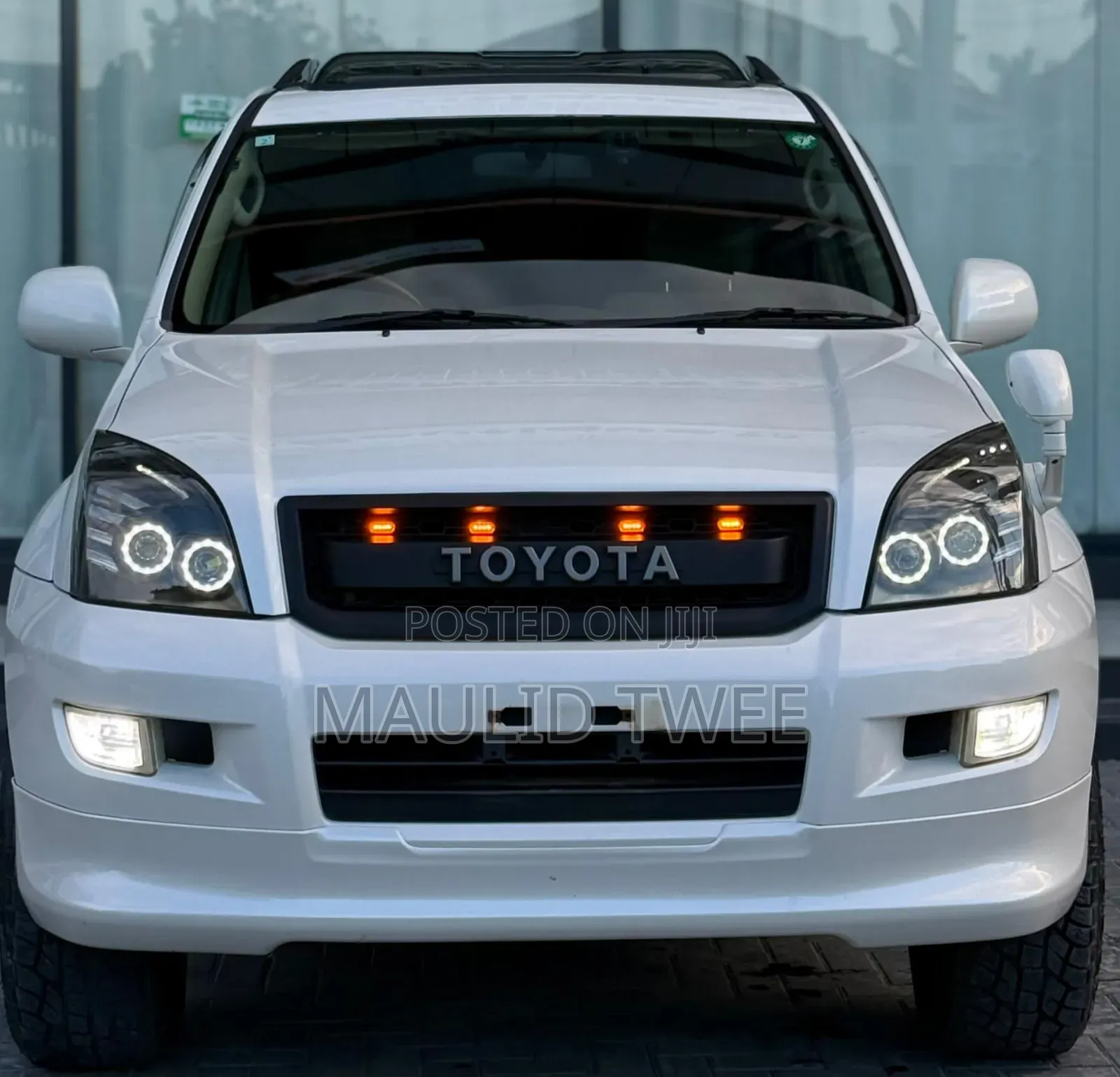 Toyota Land Cruiser Prado 2006 White