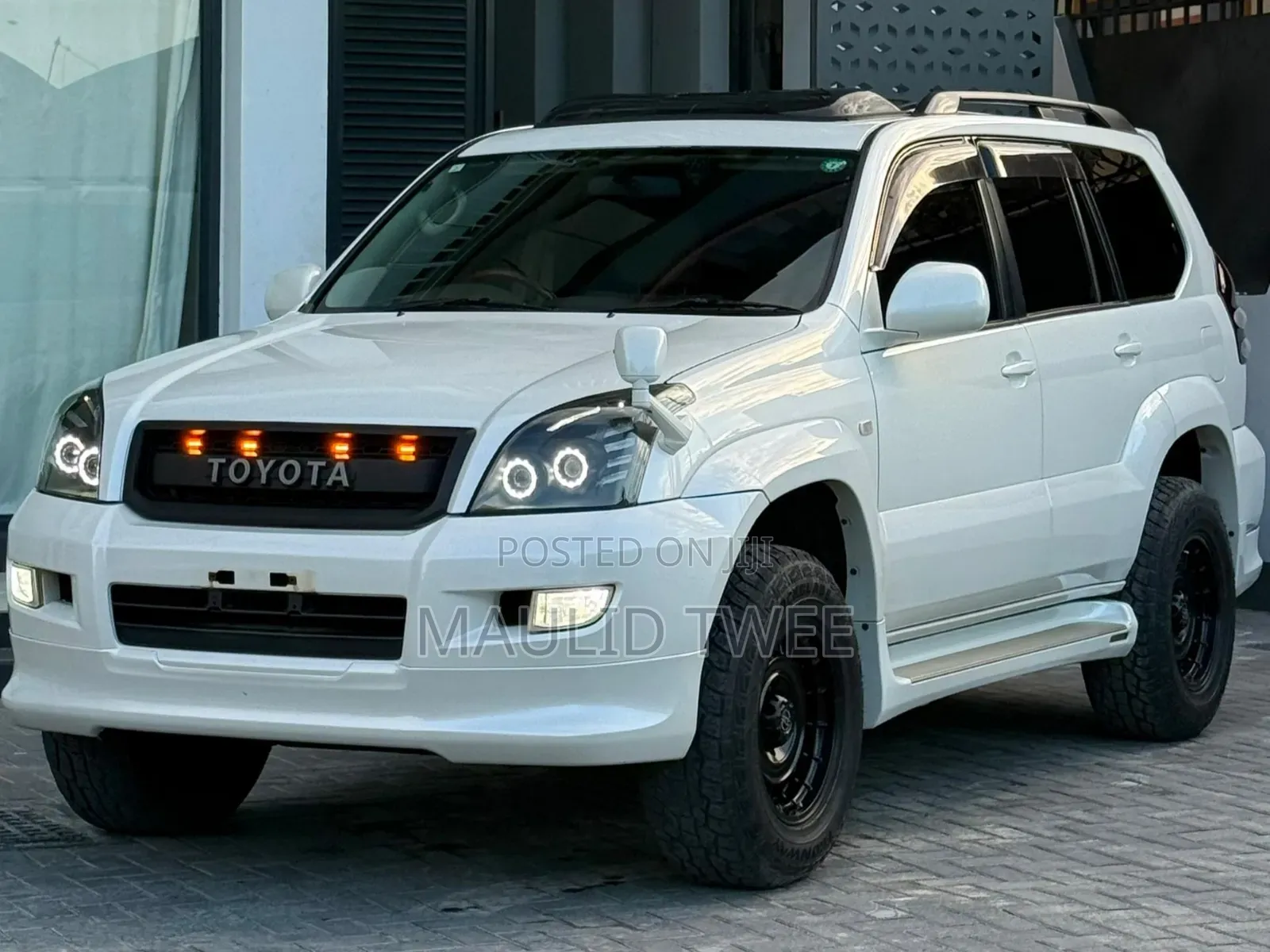 Toyota Land Cruiser Prado 2006 White