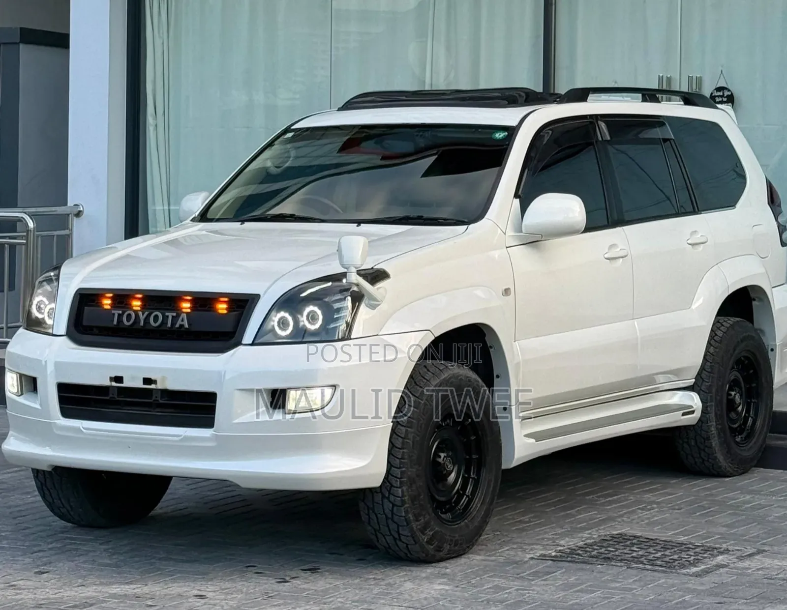 Toyota Land Cruiser Prado 2006 White