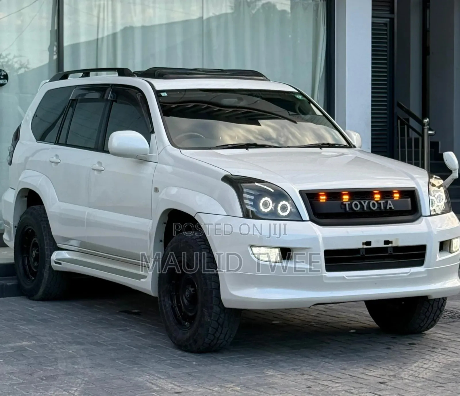 Toyota Land Cruiser Prado 2006 White