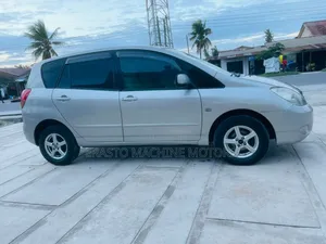 Toyota Corolla Spacio 2001 Silver