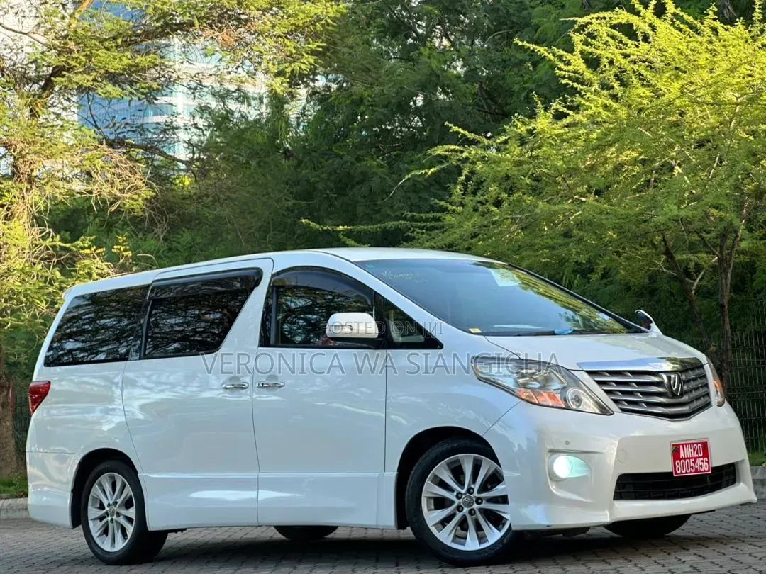 Toyota Alphard 2009 White