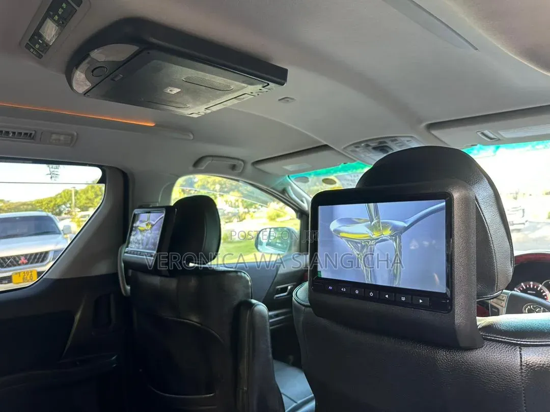 Toyota Alphard 2009 White