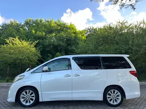 Toyota Alphard 2009 White