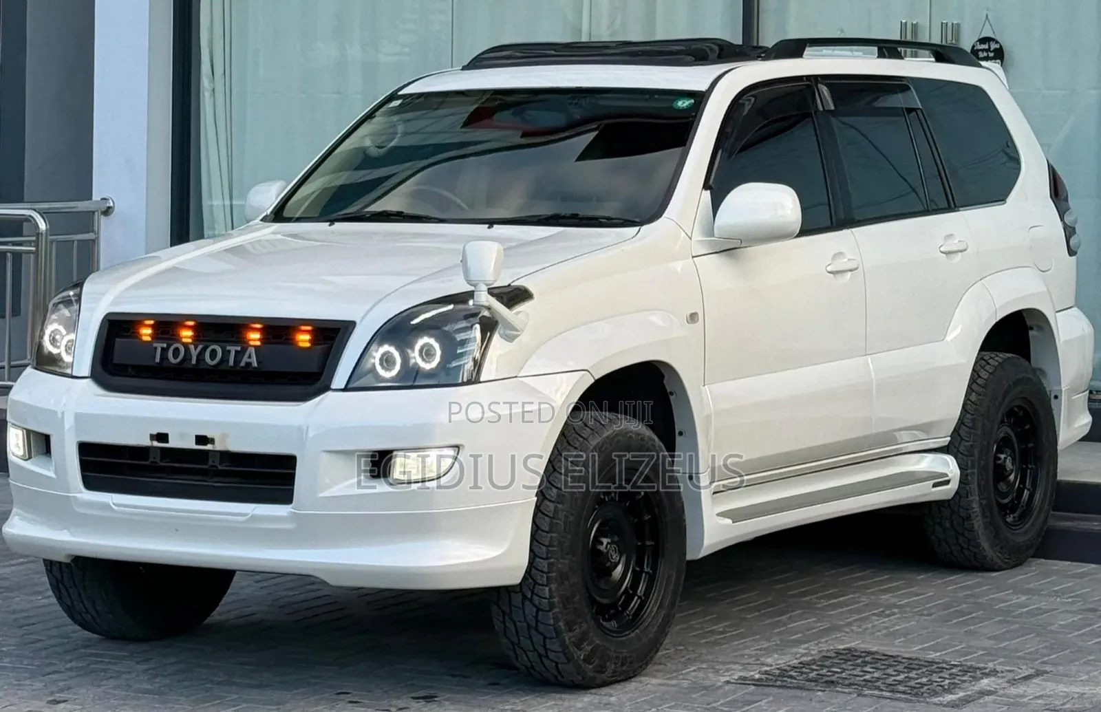 Toyota Land Cruiser Prado 2006 White