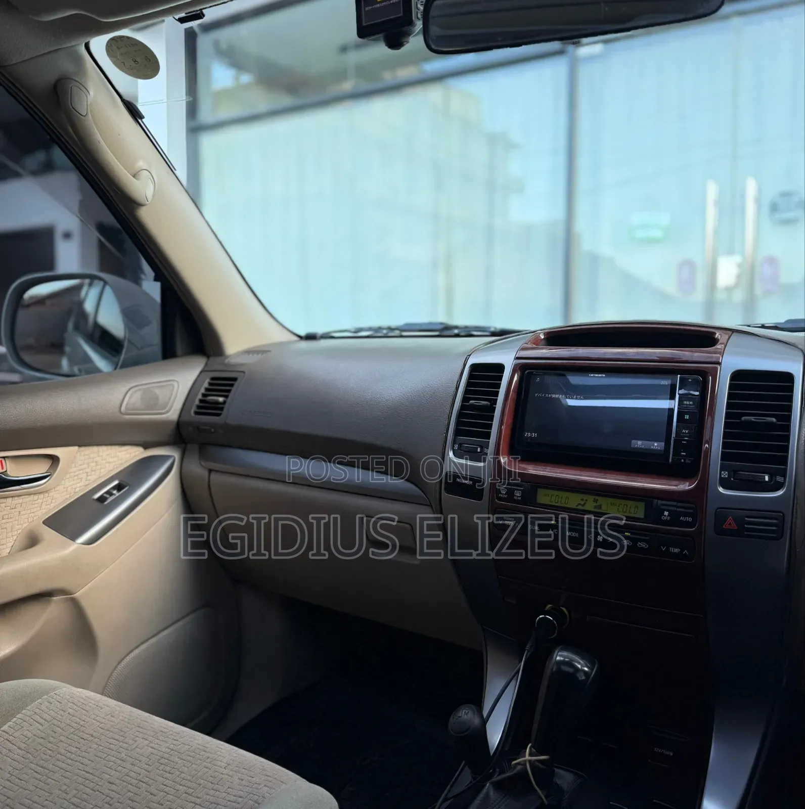 Toyota Land Cruiser Prado 2006 White