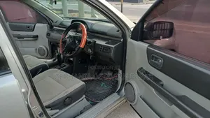 Nissan X-Trail 2004 Silver