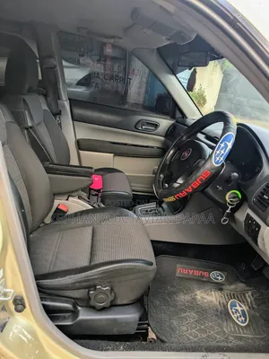 Subaru Forester 2005 Gold