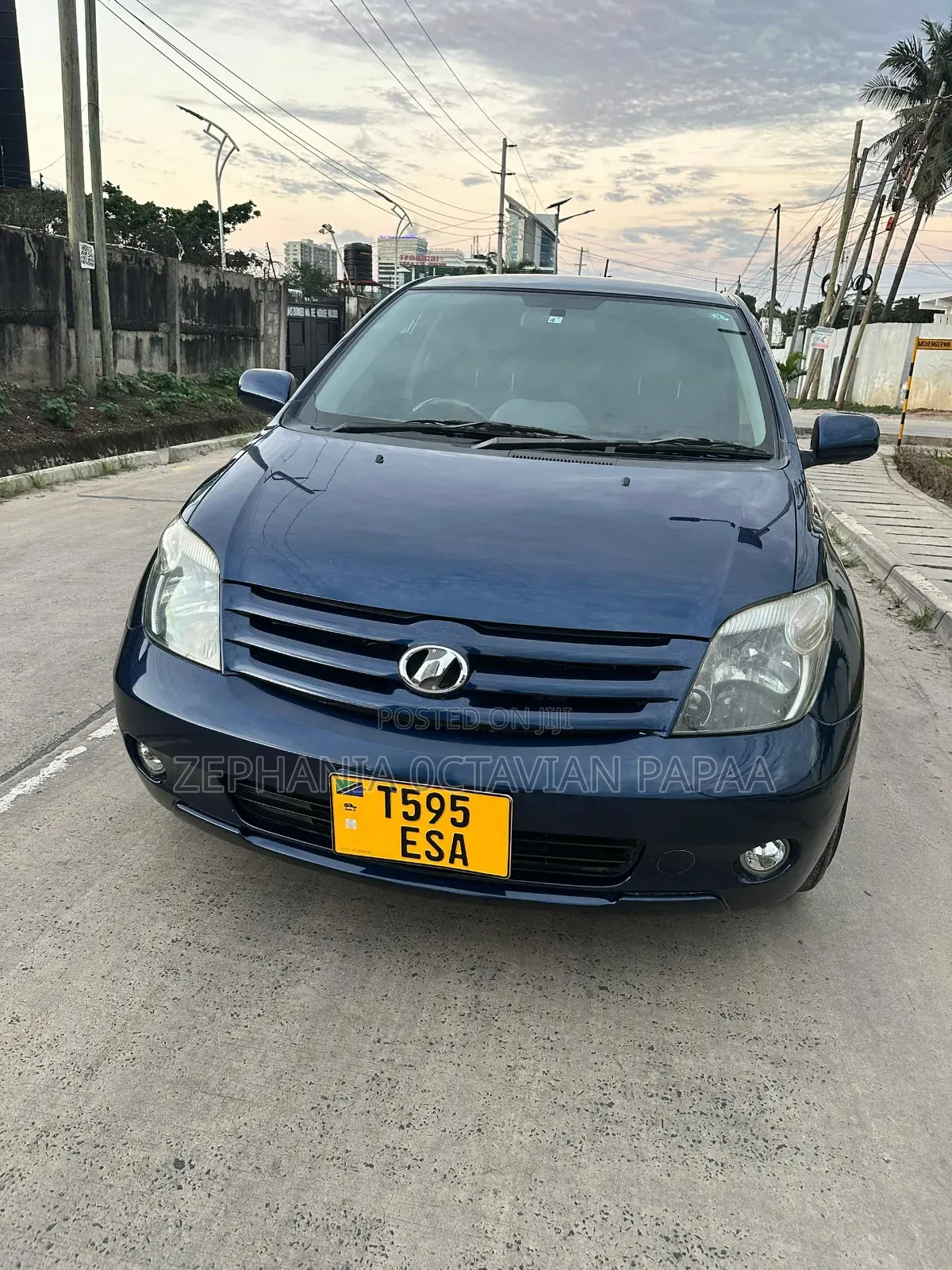 Toyota IST 2005 Blue