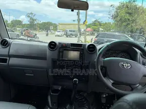 Toyota Land Cruiser 2022 Gray