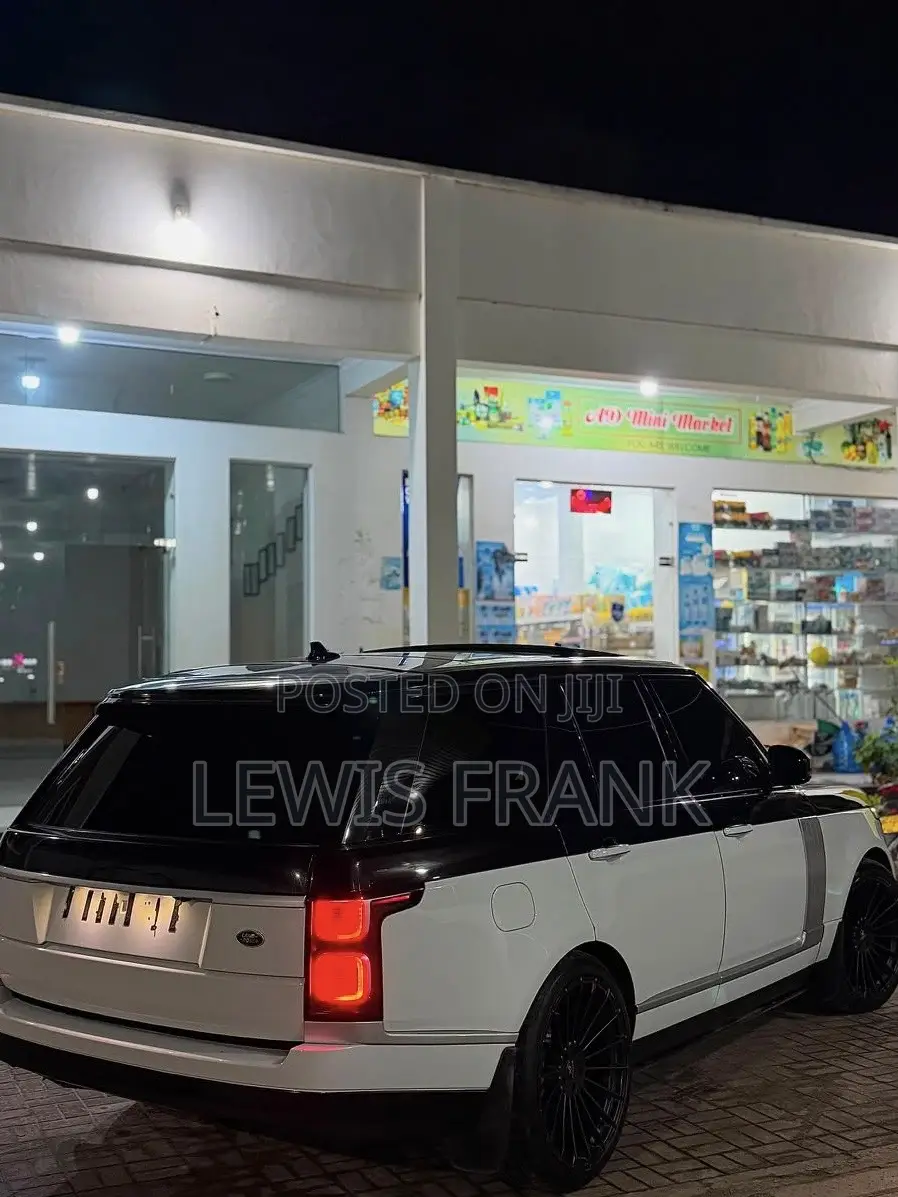 Land Rover Range Rover Vogue 2016 White