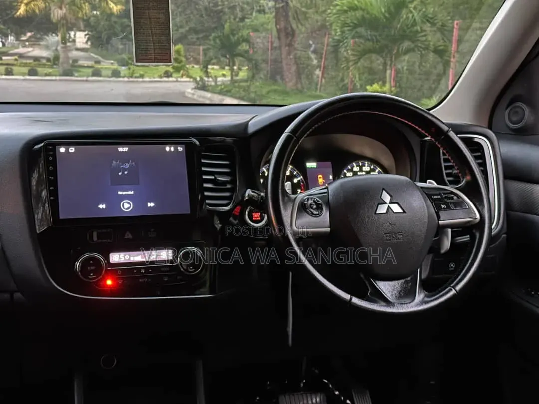 Mitsubishi Outlander 2008 White