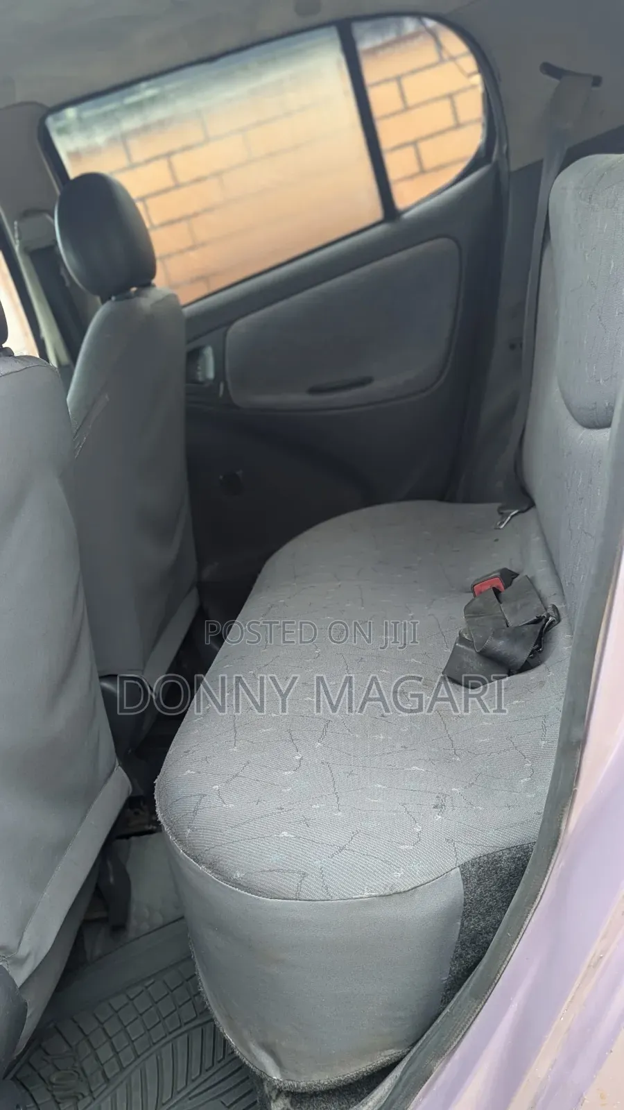 Toyota Vitz 2002 Pink