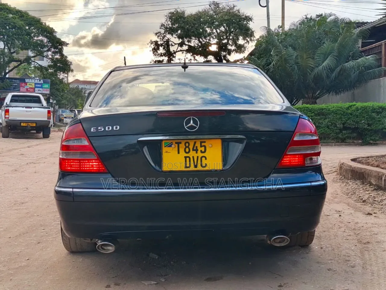 Mercedes-Benz E500 2005