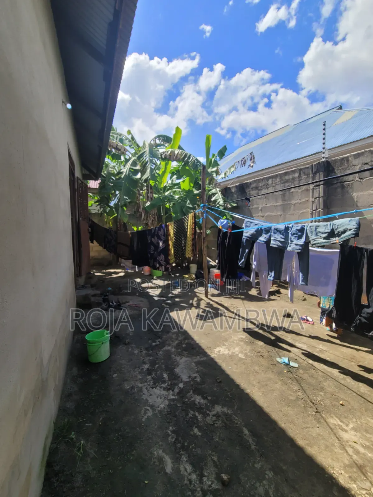 9bdrm House in Mkondogwa, Mbagala for sale