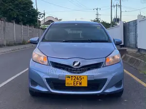 Toyota Vitz 2011 Blue
