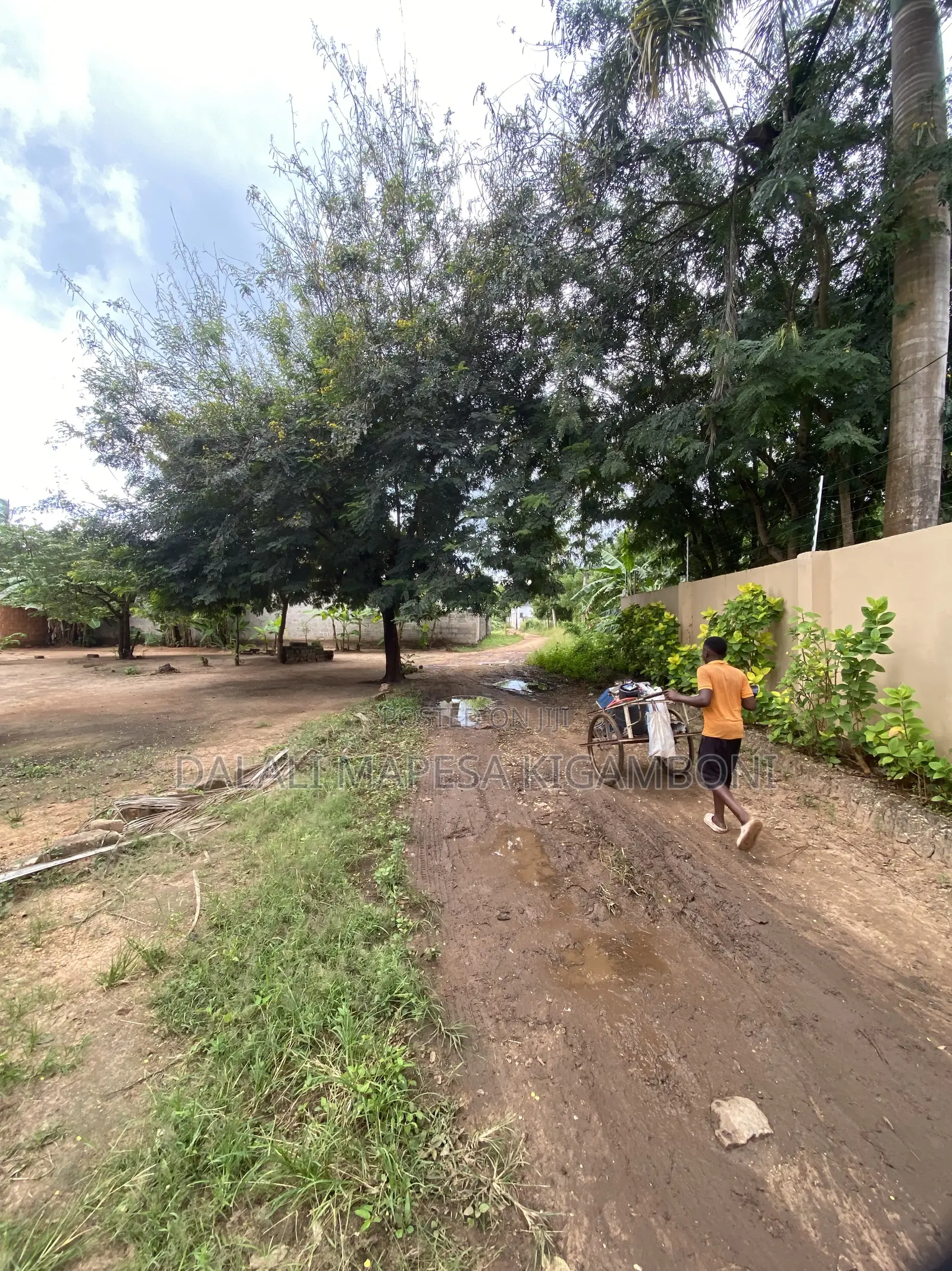 Plot for Sale Kisota Kigamboni