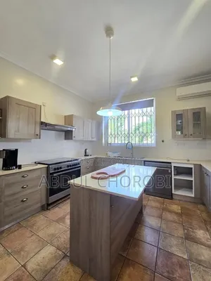 Furnished 4bdrm Villa in Oyster Bay for rent