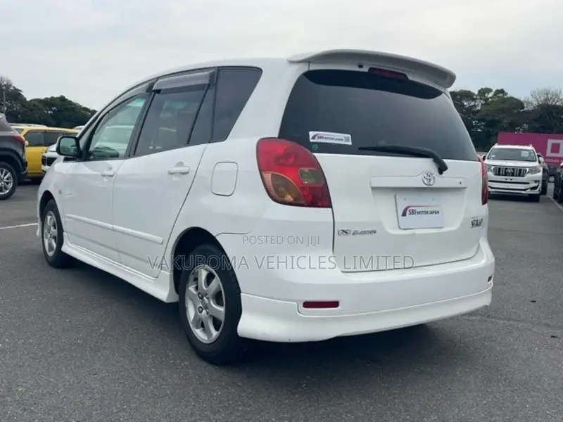 Toyota Corolla Spacio 2001 White