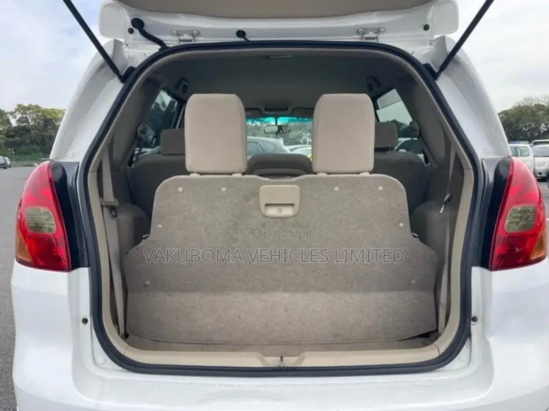 Toyota Corolla Spacio 2001 White