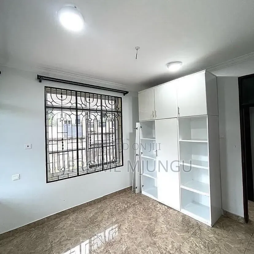 3bdrm Apartment in Mbezi for rent