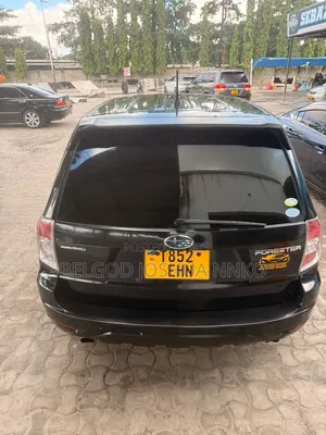 Subaru Forester 2010 Black