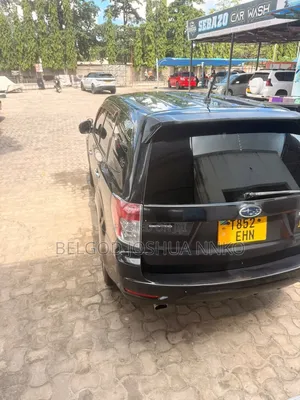 Subaru Forester 2010 Black