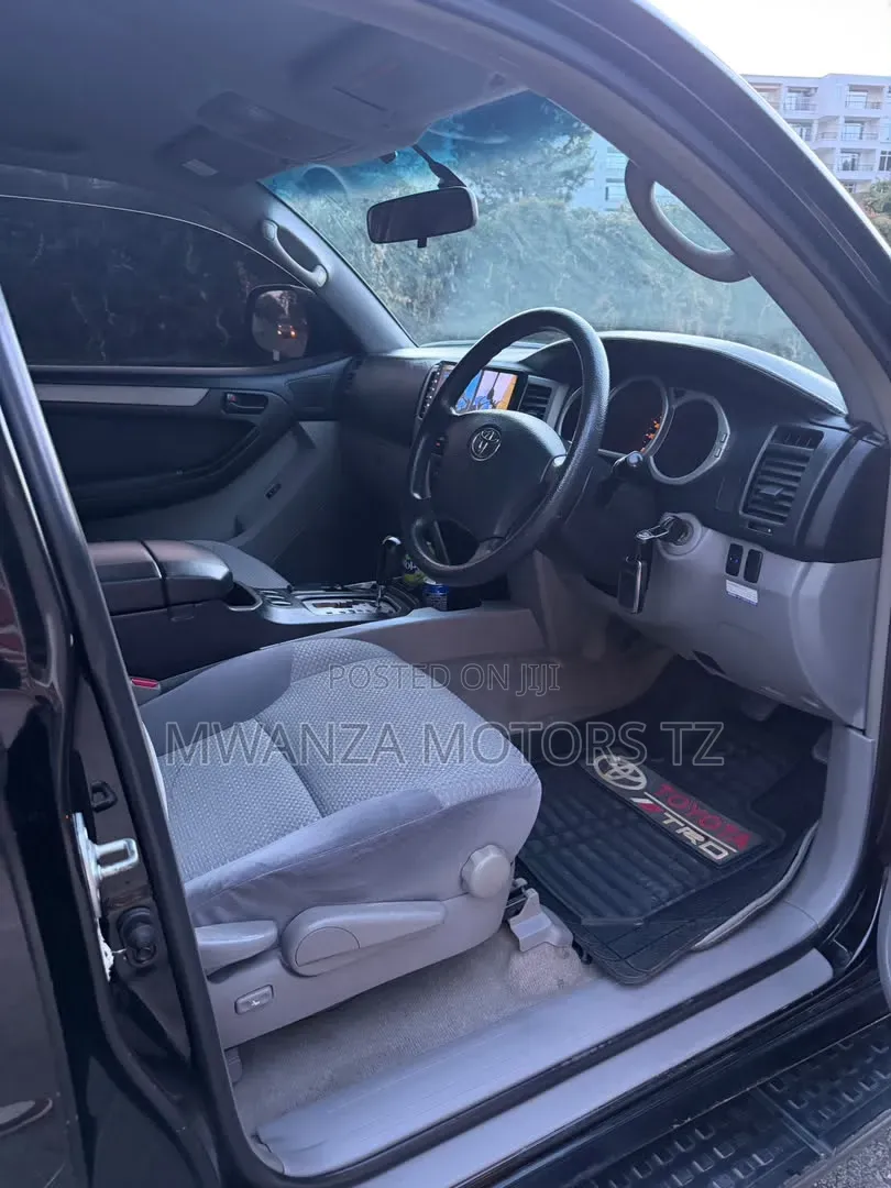 Toyota Hilux Surf 2007 Black