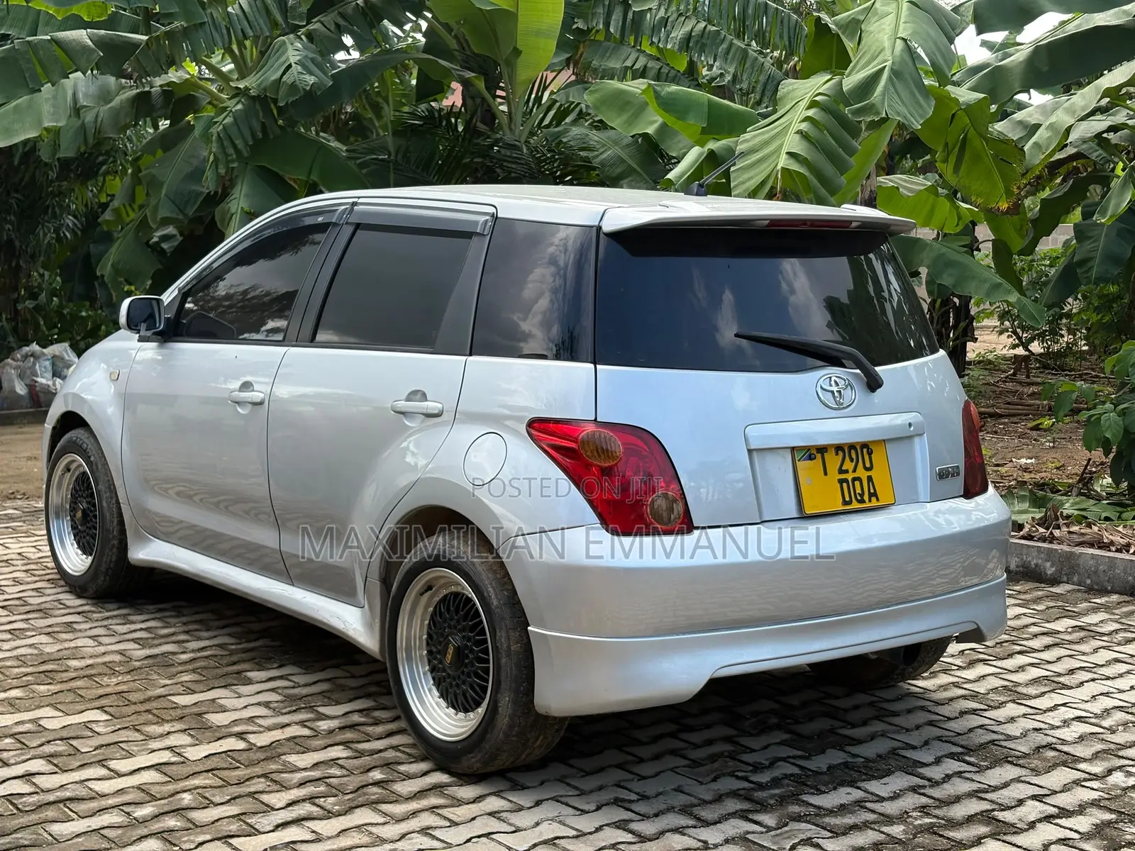 Toyota IST 2005 Silver