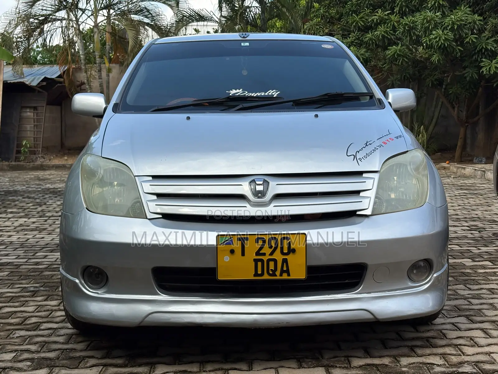 Toyota IST 2005 Silver