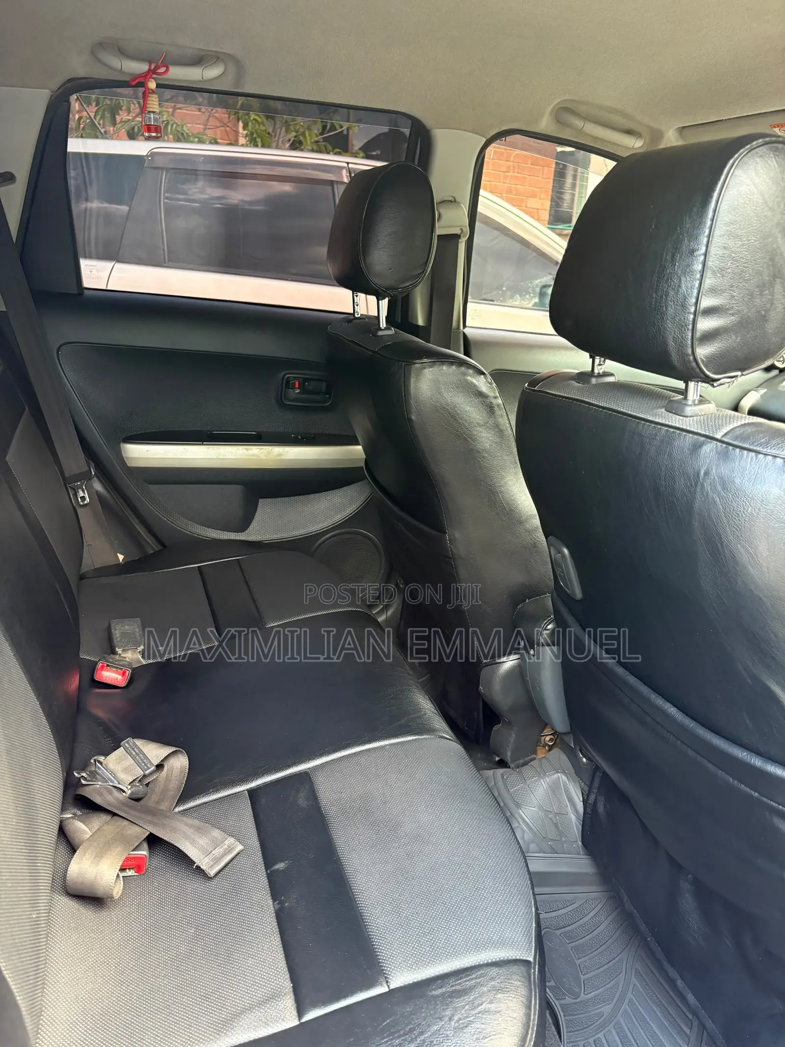 Toyota IST 2005 Silver
