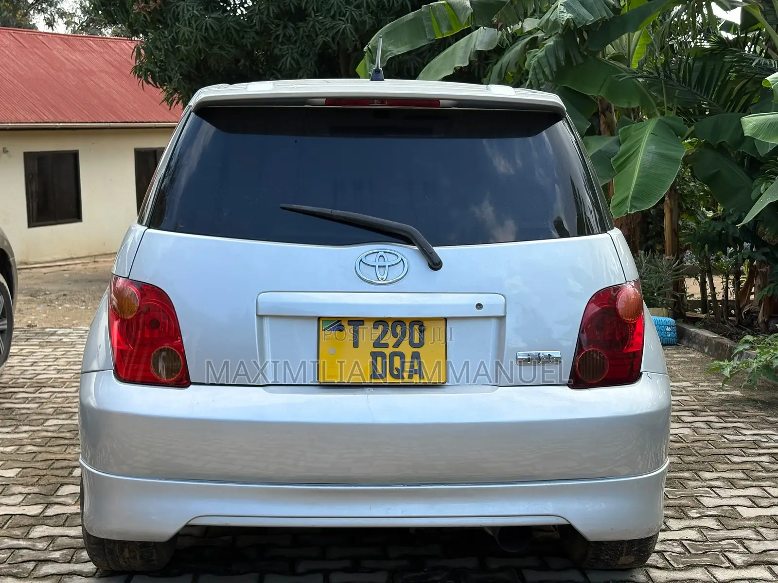 Toyota IST 2005 Silver
