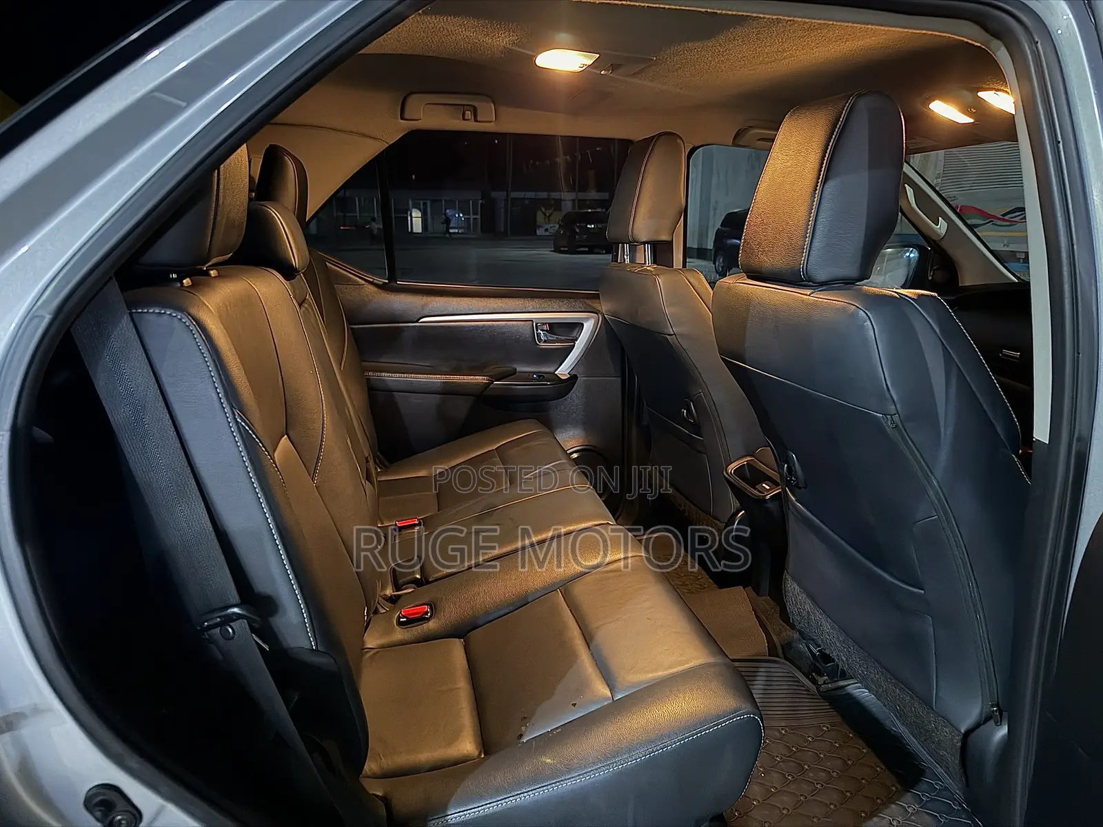 Toyota Fortuner 2021 Black